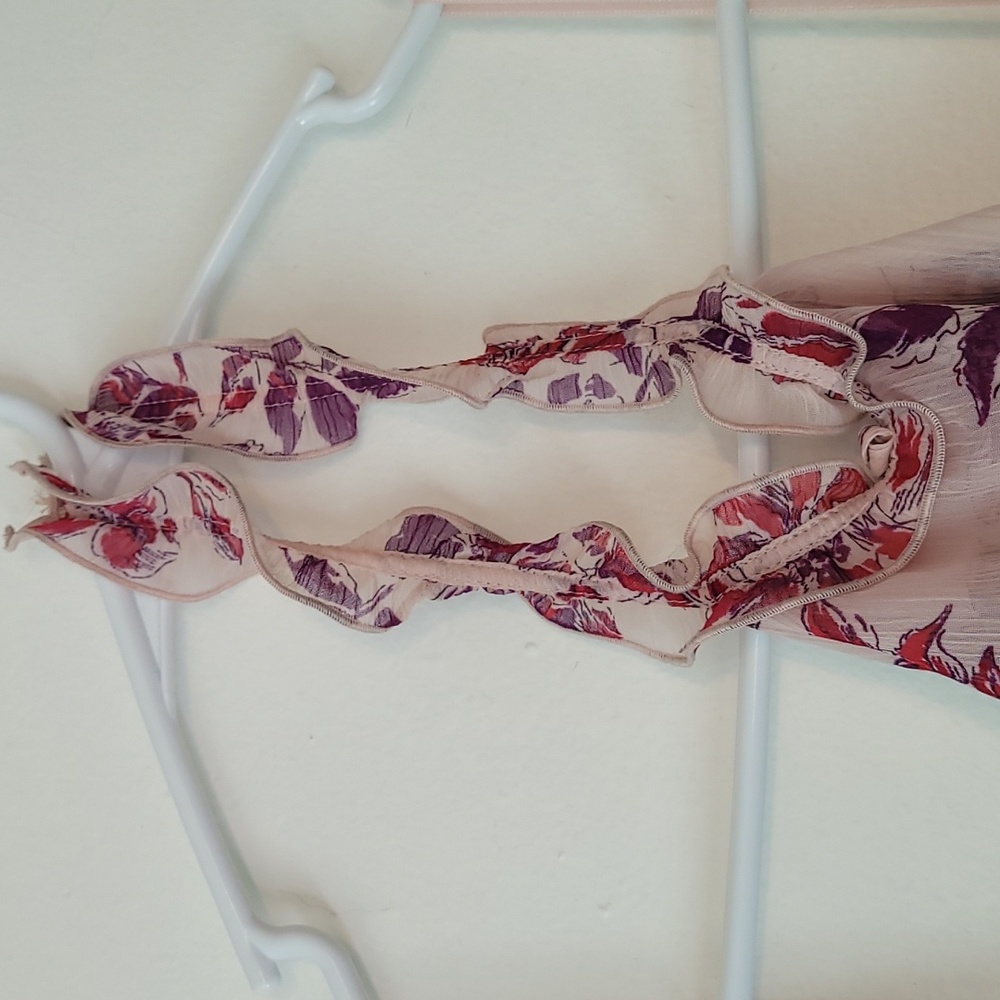 Floral Ruffled Dress - Picture 4 of 6
